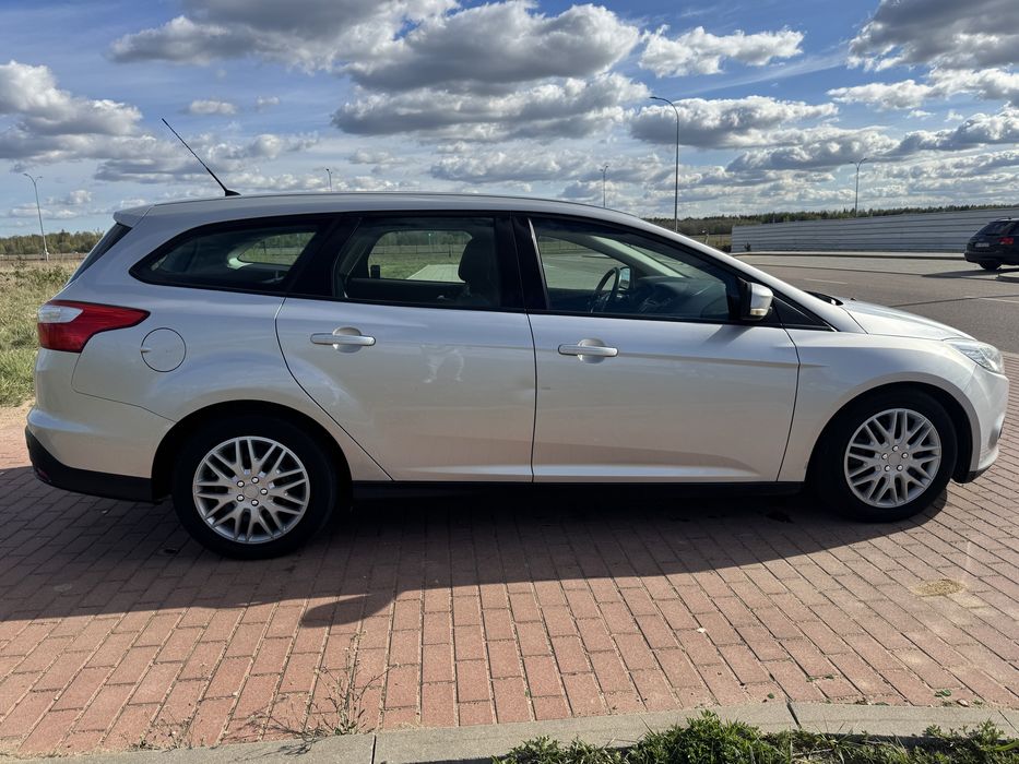 Ford focus 1.6 diesel Polski salon