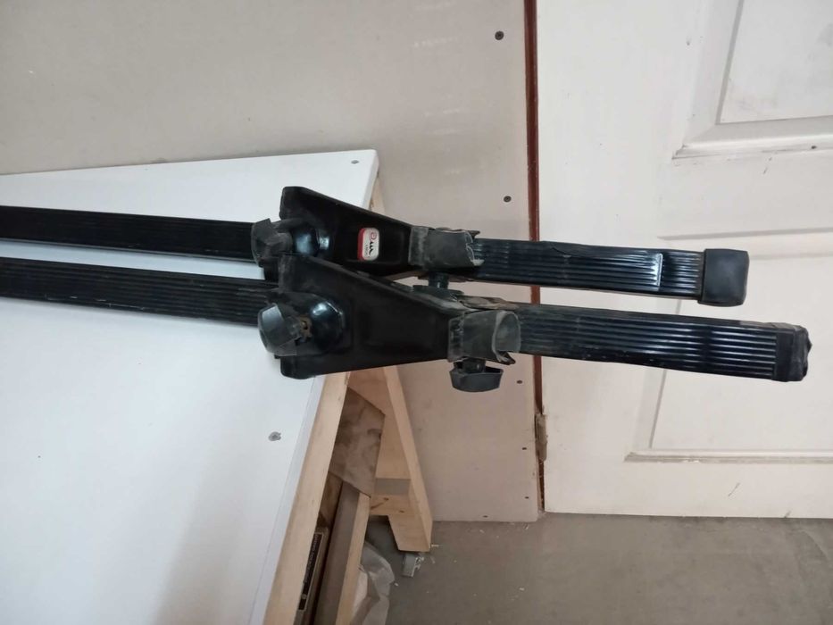 Багажник на крышу Amos