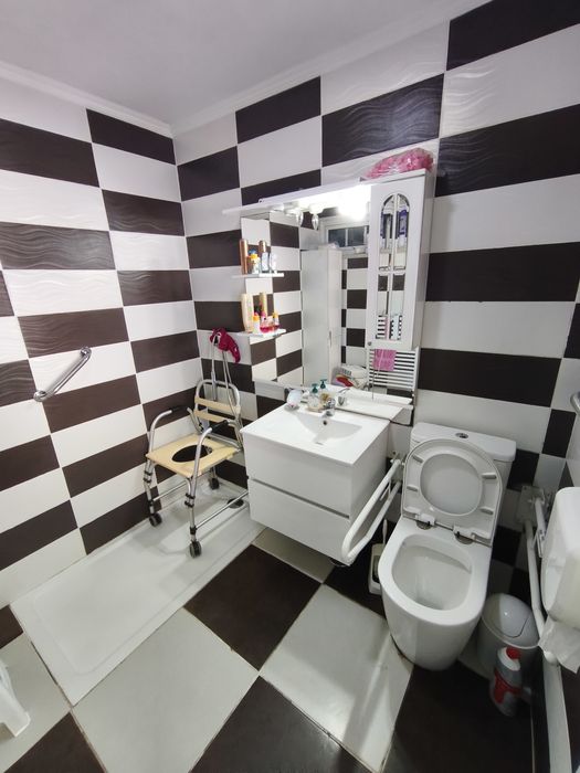 Família de acolhimento em casa própria 24 horas por dia