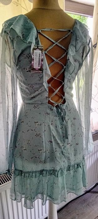 Letnia sukienka Boohoo 38/M. Nowa.