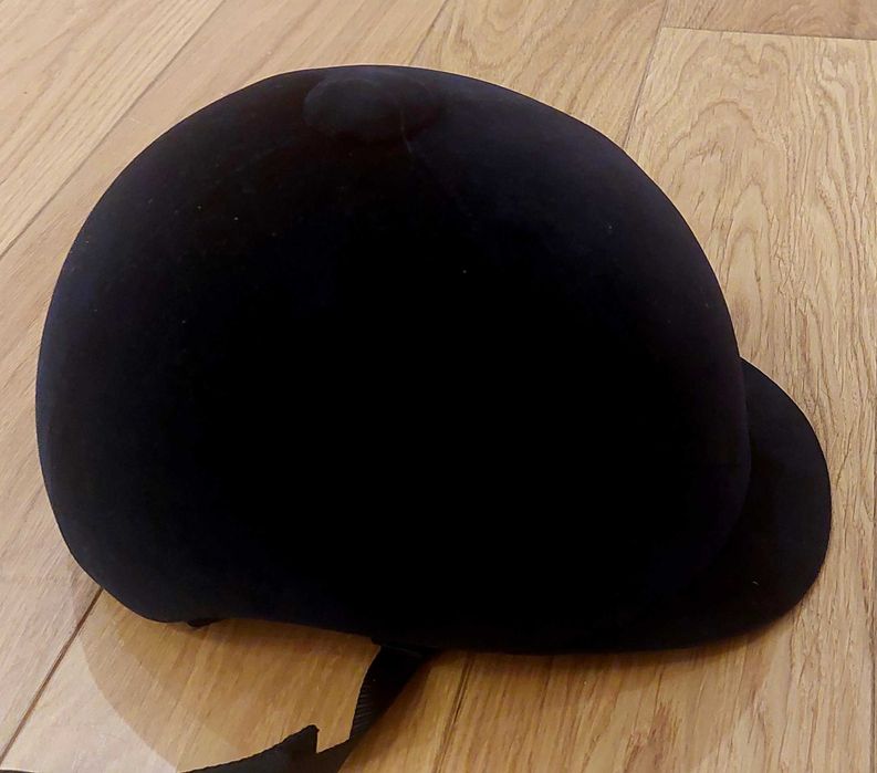Kask toczek do jazdy konnej 57 cm jak nowy