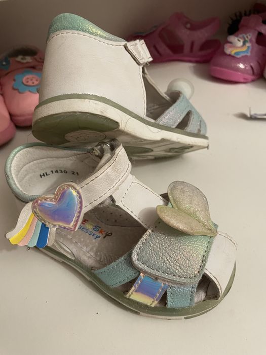 Дитячі босоніжки