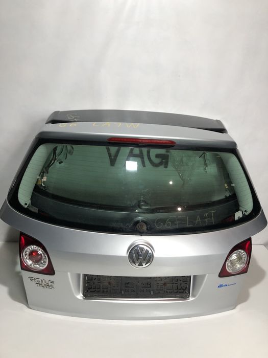 Кришка багажника -ляда. Гольф Плюс Golf plus ляда.Golf кришка багажник