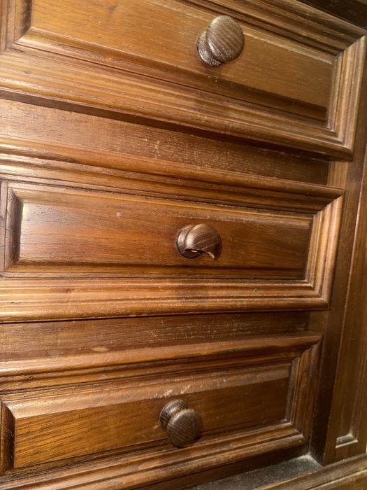 Duas mesas de Cabeceira em Madeira Maciça Antiga