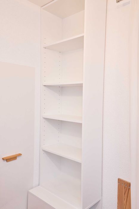 Szafa - półki białe