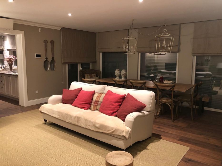 Sofa com 1.80m novo