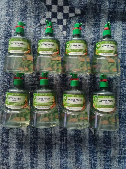 Air Wick Active Fresh Drzewo Sandałowe i Mech Dębowy