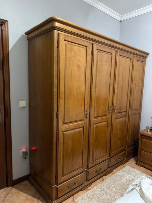 Quarto completo bom estado