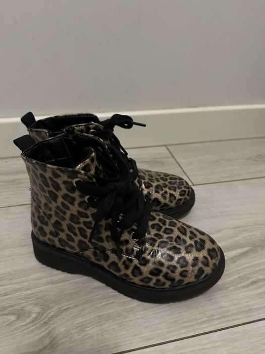 Демісезонні чобітки Clarks TU 29 розмір