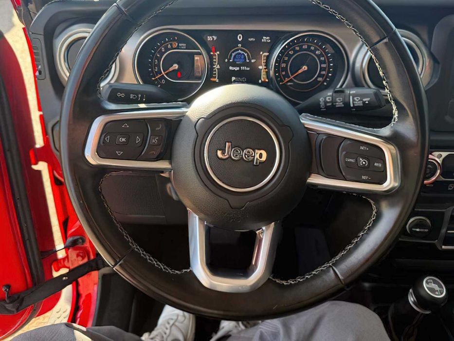 Jeep Wrangler      2021