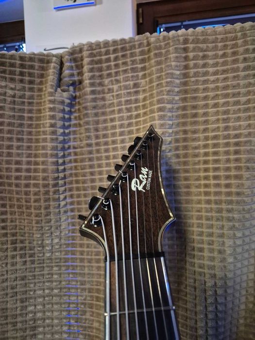 Na sprzedaż gitara Run Crusher 8 Custom.