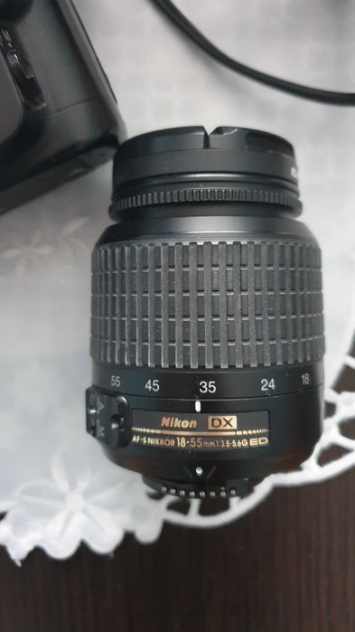 Nikon D50 AF-S DX Zoom-Nikor 18-55mm