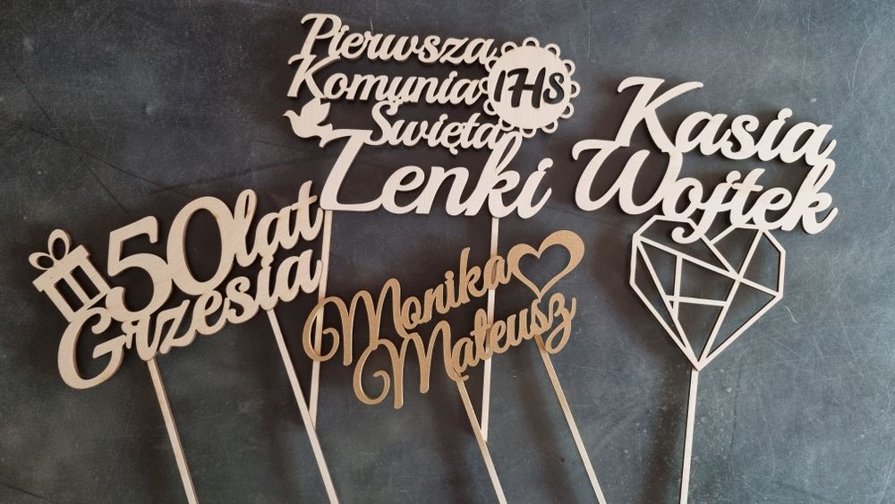 Dekoracje na tort - topper ze sklejki