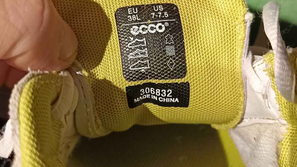 Damskie sneakersy ECCO RECEPTOR r.38 skóra stan bardzo dobry