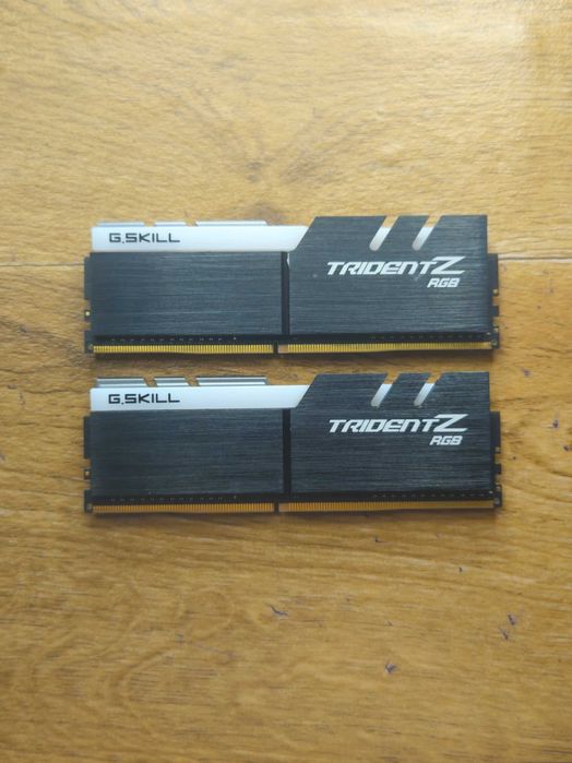 G.Skill Trident Z 16 gb 2 x 8 gb гигабайт 3000 МГц частота RGB підсвітка DDR4 идеал гарантия оперативная память для пк модель F4-3000C16D-16GTZR