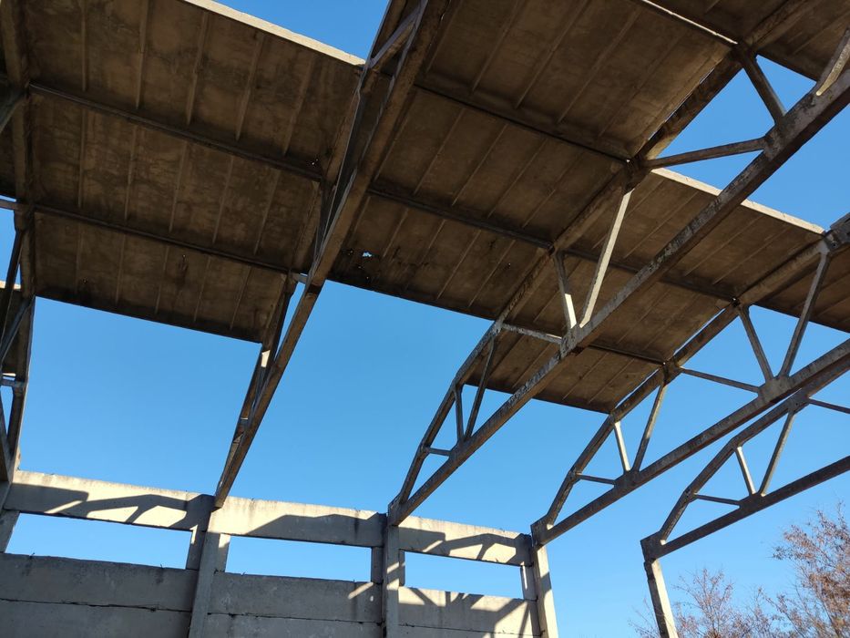 Продам ангар железобетонных конструкций
