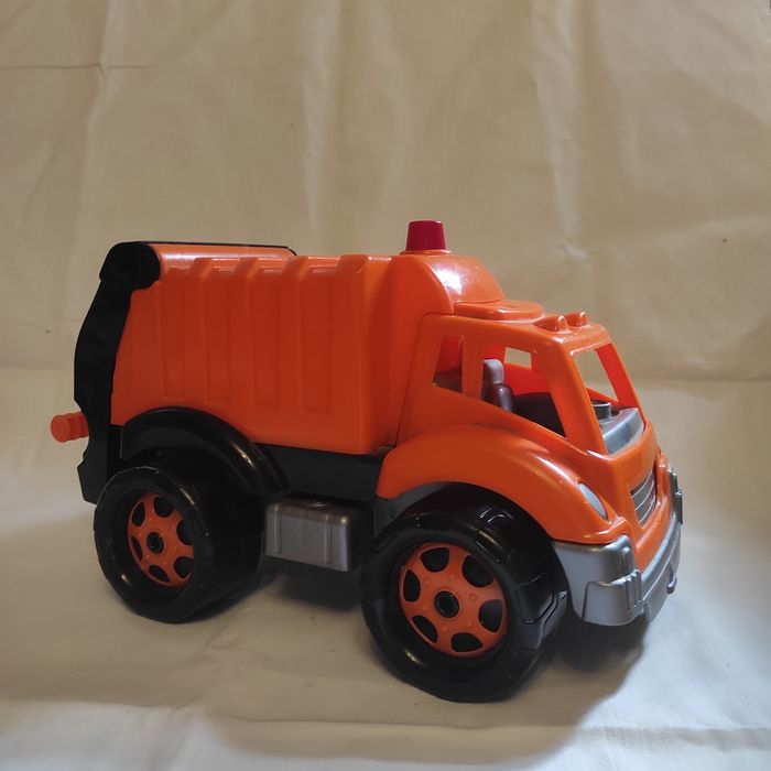 Сміттєвоз самосвал технок