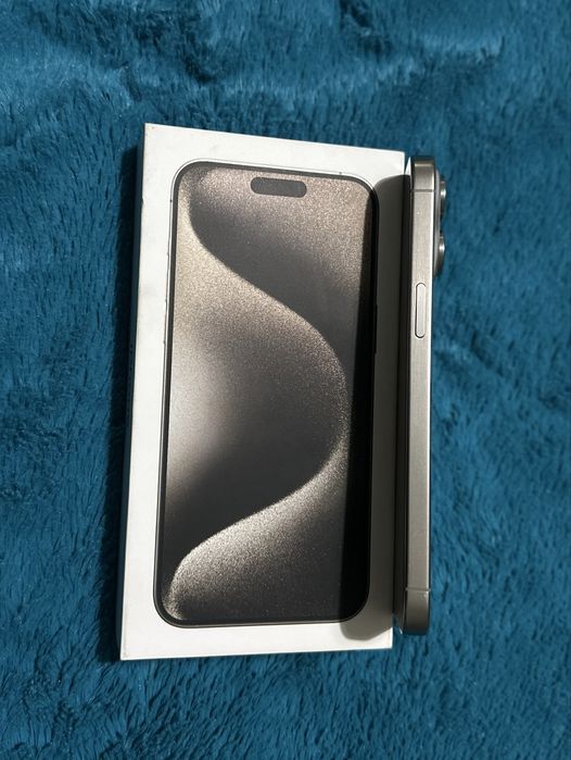 iPhone 15 Pro Max – 256GB – Excelente estado - Negociavel