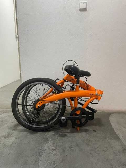 Bicicleta com 6 mudanças (roda 20) totalmente dobrável