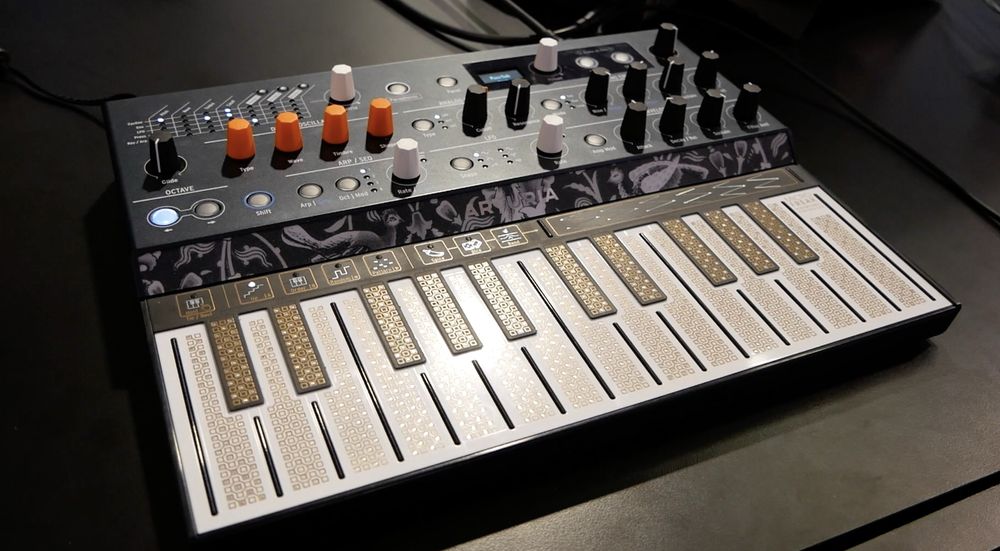 Arturia Microfreak