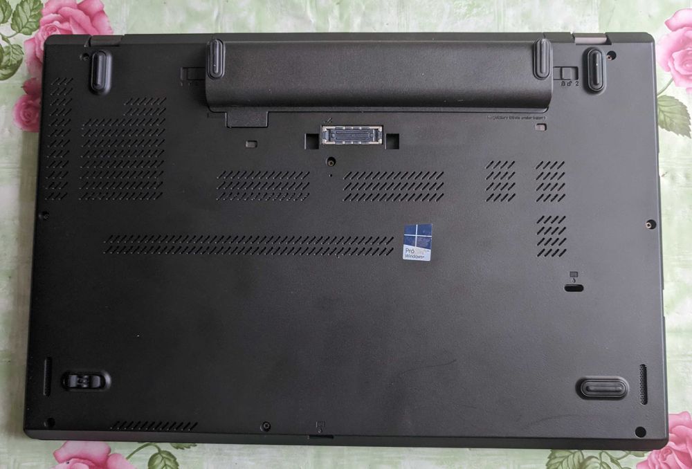 Lenovo ThinkPad T550/15.6"/i5-5200U/16GB/1Tb HDD+LTE