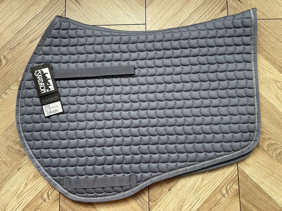 Czaprak Eskadron essence