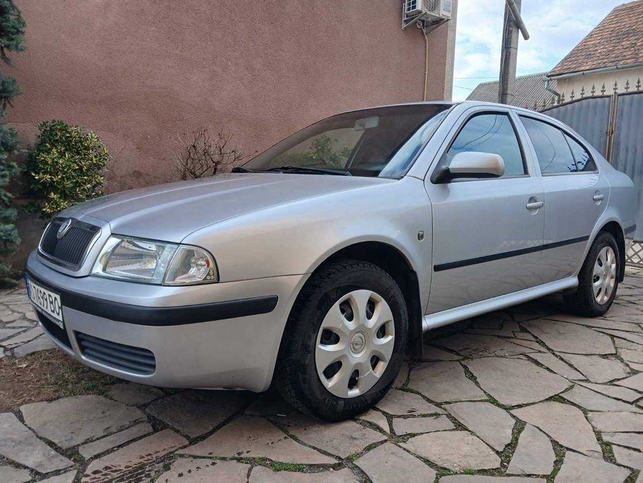 Шкода Октавія 2008 рік 1,6 МРІ  бензин-газ