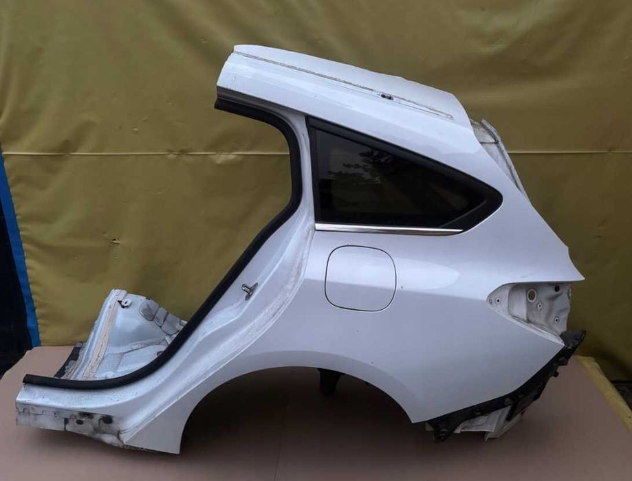 Четверть Ford Focus Mk4 крило кузов разборка