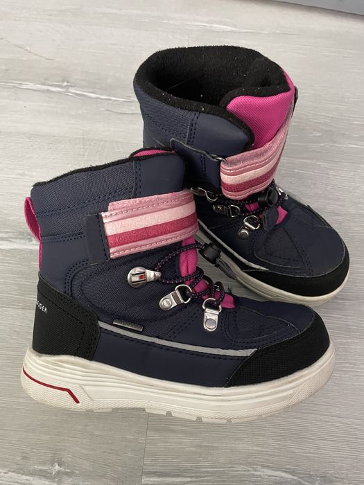 TOMMY HILFIGER чоботи 30 розміру, устілка 18 - 18,5 см.
