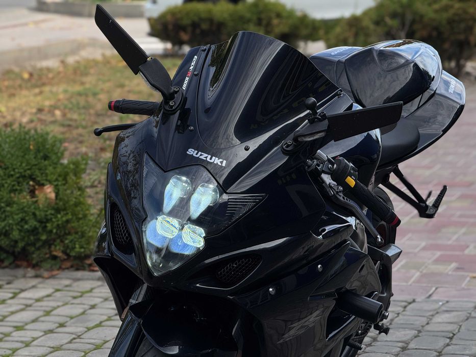 Мотоцикл Suzuki GSX-R 1000 2005