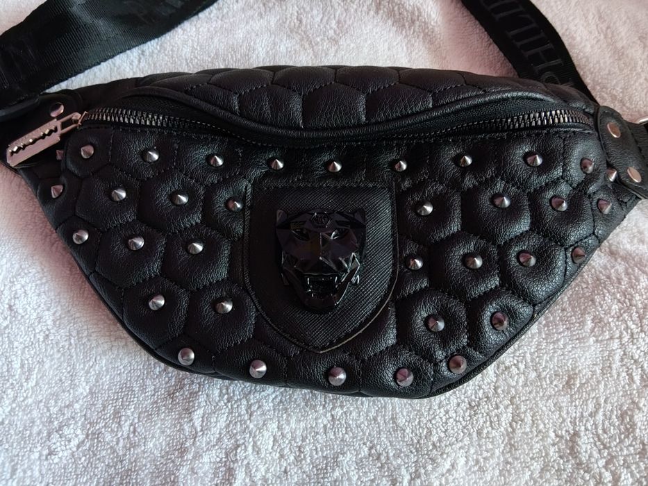 Czarna Pikowana Nerka Saszetka Philipp Plein – Ćwieki, Głowa Pantery stan bardzo dobry