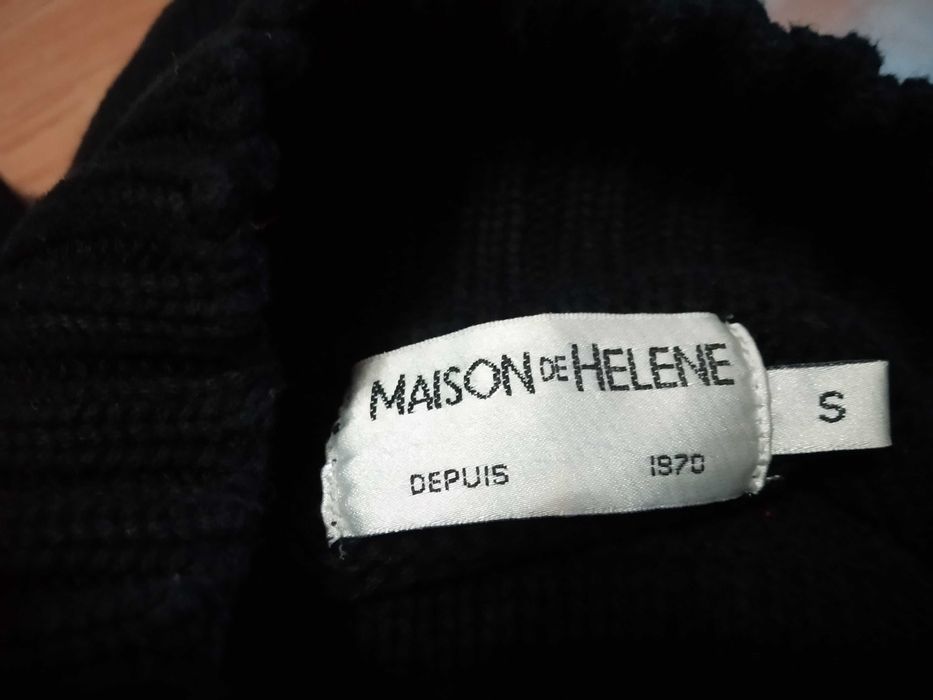 sweter z golfem/ warkocze S/M