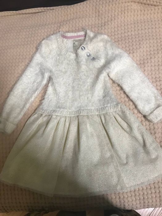 Нарядное платье для девочки 2-3 года 98 см