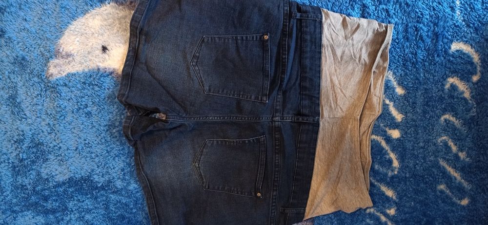 Krótkie spodenki jeansowe ciążowe rozm 42 L + gratis bluzka esmara M