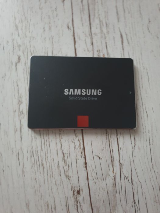 Ssd samsung 256gb рабоча