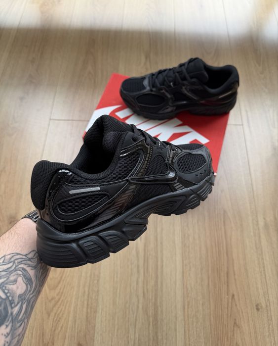 Nike V5 RNR