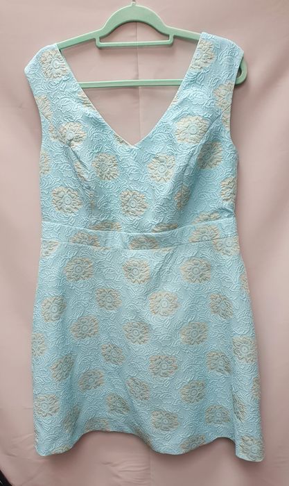 Elegancka sukienka koktajlowa