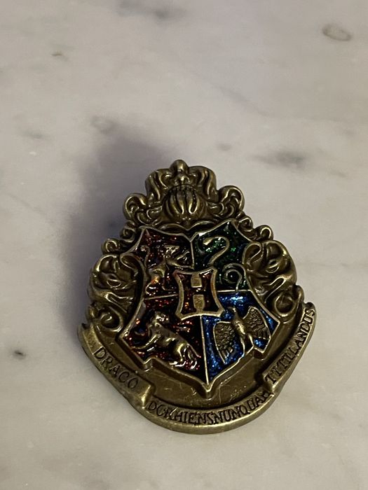 Przypinka badge Harry Potter Hogwart Gryffindor Slytherin Ravenclaw