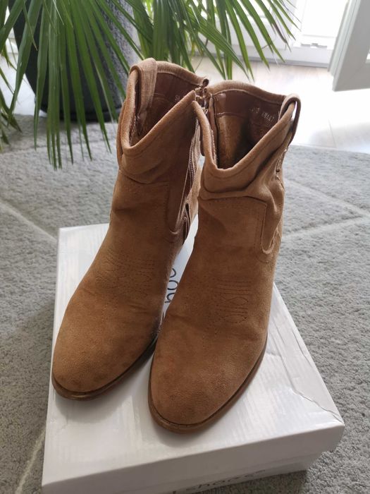Botki karmelowe  eco zamsz, rozm. 37