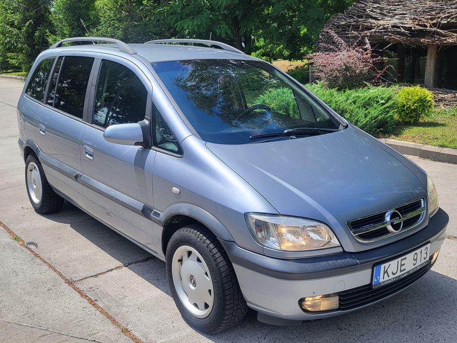 Супер Стан‼️Zafira 2.0tdi свіжопригнана 7місць