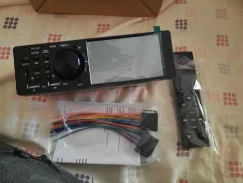 Auto Radio 1 DIN – Ecrã Tátil 4,1" HD | Bluetooth | USB | FM