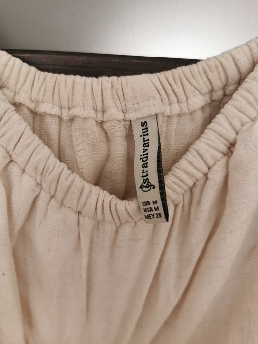 Sukienka hiszpanka Stradivarius