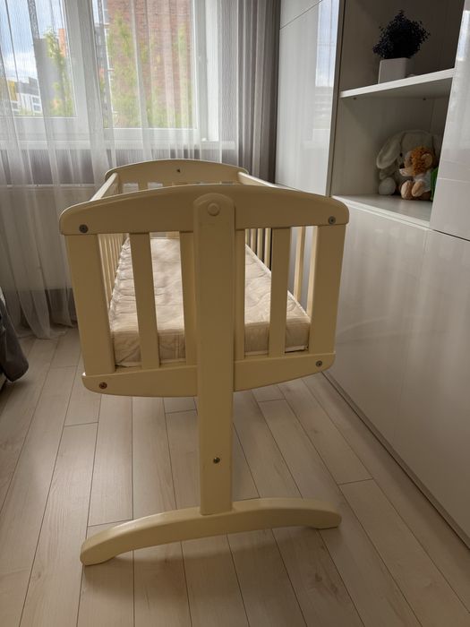 Ліжечко дитяче  розміром 90*60