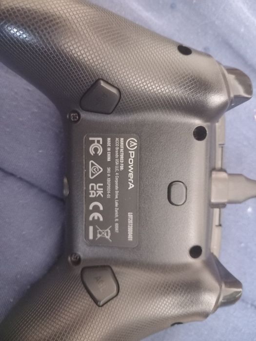 Xbox one s 2 comandos e game pass ultimate64170828330498123