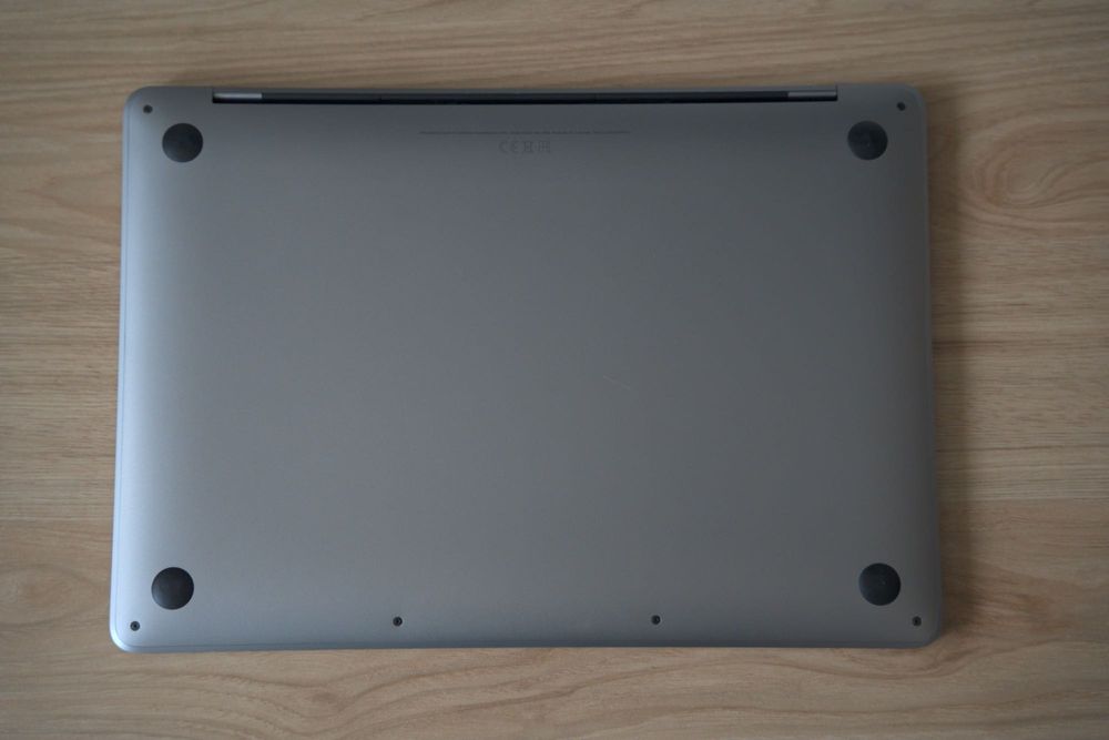 MacBook Pro 13 - 2020450802245845667844