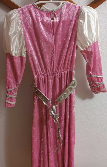 Fantasia de carnaval - vestido de princesa
