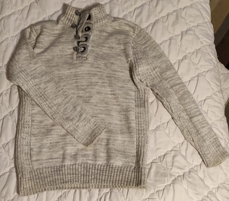 Sweter XL z Baqarda