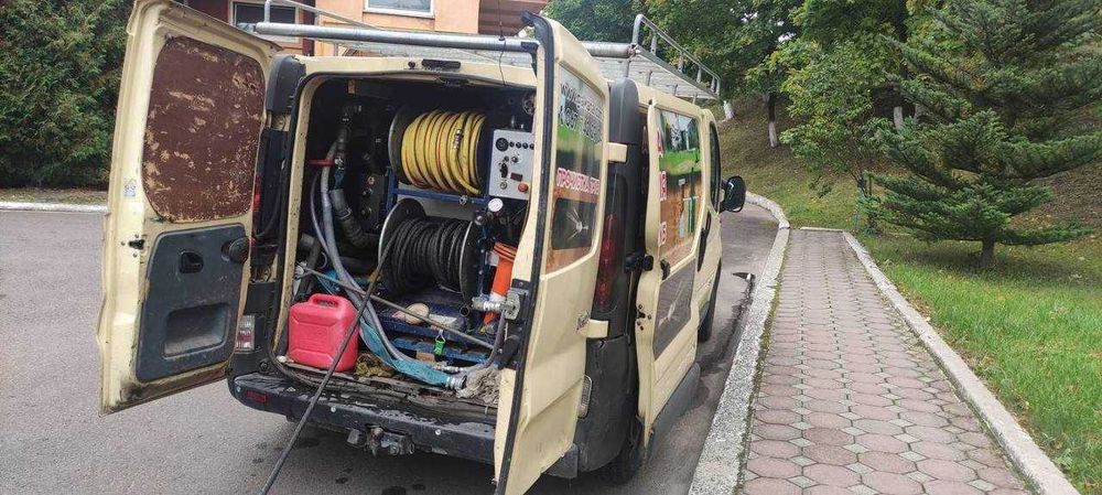 Прочистка труб, Обслуговування насосів, Монтаж автономної каналізації!