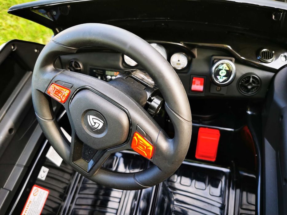 Samochód Mercedes ML350 AMG AKUMULATOR Motor Elektryczny Auto 2 DZIECI