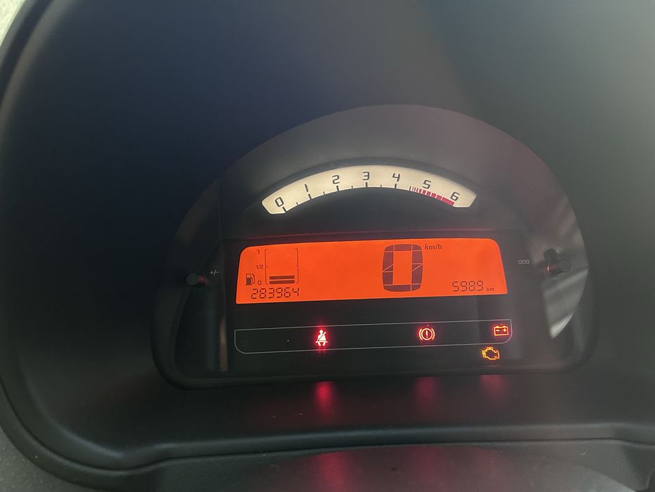 Vendo citroen c2